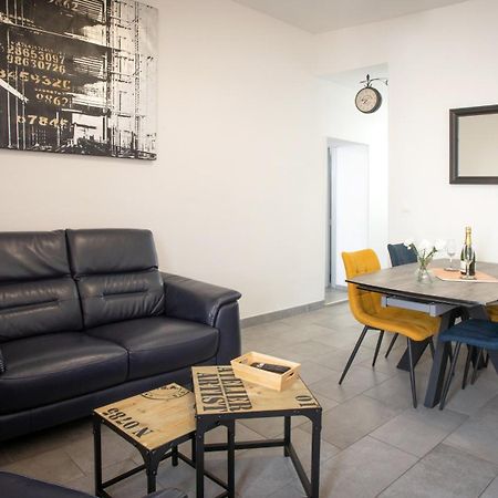 Apparemment T3 Au Coeur Champenois Apartman Charly-sur-Marne Kültér fotó